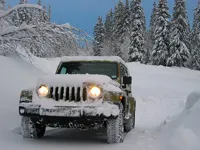 image Offroad Snow Jeep Passenger Mountain Uphill Drivin